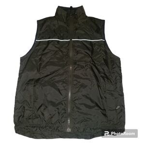GAP Youth XL Black Reflective Vest | Sleeveless Athletic Layer with Zips
